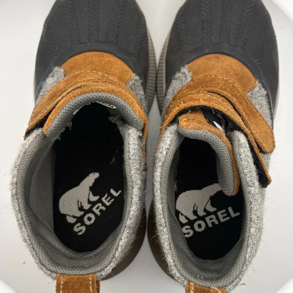 Sorel Kids Out N About Classic Waterproof Boots Grey Brown NC4579-224 Size 12